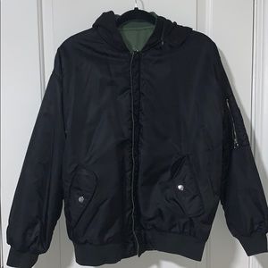 Reversible green & black windbreaker